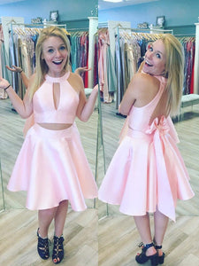 Homecoming Dresses Aryanna Two Pieces Satin Halter Backless Sleeveless Pleated Short Cut Out