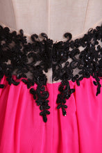 Load image into Gallery viewer, 2024 Halter A Line Short Homecoming Dresses With Black Applique