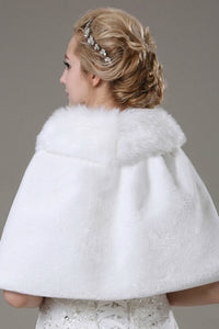 Lovely Faux Fur Wedding Wrap