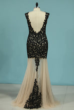Load image into Gallery viewer, 2024 Mermaid V Neck Tulle With Applique Sweep Train Prom Dresses