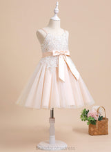 Load image into Gallery viewer, Bow(s) Lorelei Dress Scalloped - A-Line Knee-length Flower Flower Girl Dresses Sleeveless Girl With Neck Tulle