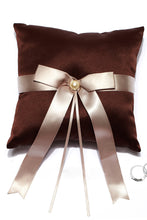 Load image into Gallery viewer, Chic Ring Pillow With Ribbons/Pearl