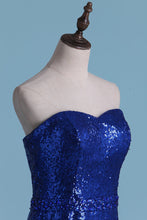 Load image into Gallery viewer, 2024 Prom Dresses Mermaid Sweetheart Sequins With Beads And Slit
