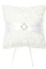 Load image into Gallery viewer, Rose Ring Pillow With Sash
