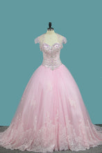 Load image into Gallery viewer, 2024 Ball Gown Quinceanera Dresses Sweetheart Sweep/Brush Lace Up Back Applique And Beading