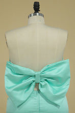 Load image into Gallery viewer, 2024 Prom Dresses Strapless Mermaid Satin With Bow Knot Plus Size