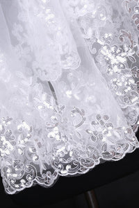 Unique Two-Tier Finger-Tip Bridal Veils With Applique
