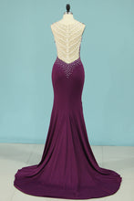 Load image into Gallery viewer, 2024 Mermaid Prom Dresses V Neck Spandex With Beads And Slit