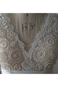 A-Line V-Neck Sleeveless Tulle Lace Floor-Length Open Back Beach Wedding Dress