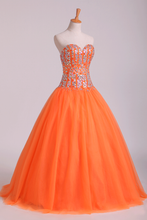 Load image into Gallery viewer, 2024 Quinceanera Dresses Ball Gown Sweetheart Beaded Bodice Floor Length Tulle