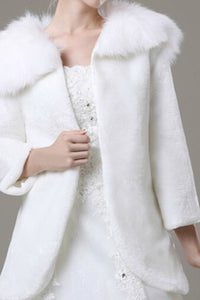 Glamorous 3/4 Length Sleeve Faux Fur Wedding Wrap
