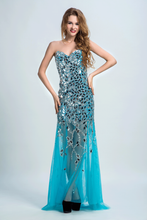 Load image into Gallery viewer, 2022 Sweetheart Prom Dresses Sheath With Beading Sweep Train
