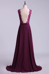 2022 Scoop A Line Exquisite Lace & Chiffon Prom Dresses