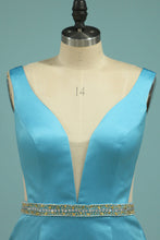 Load image into Gallery viewer, 2024 V Neck Open Back Satin With Beading Prom Dresses Sweep Train