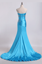 Load image into Gallery viewer, 2024 Mermaid Strapless Elastic Satin With Beadings Prom Dresses Sweep/Brush Train