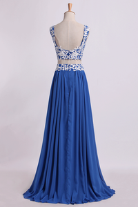 2022 Two Pieces A Line Prom Dresses Chiffon Floor Length With Applique