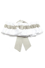 Load image into Gallery viewer, Classic Satin With Pearl Wedding Garters